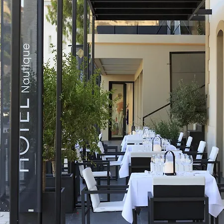 Hotel Centre Nautique 5*