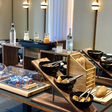 Centre Nautique Bonifacio (Corsica)