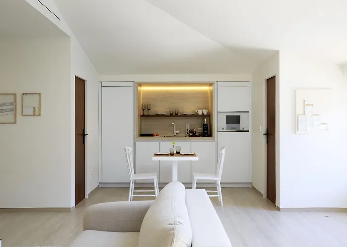 Centre Nautique 5* Bonifacio (Corsica)