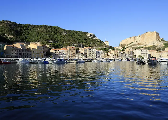 Centre Nautique Hotel 5*