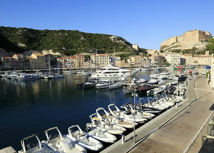 Centre Nautique Hotel 5*