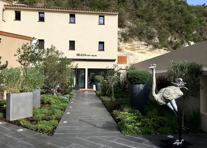 Centre Nautique 5* Bonifacio (Corsica)