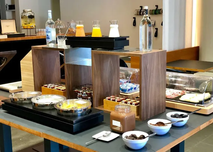 Centre Nautique 酒店 博尼法乔