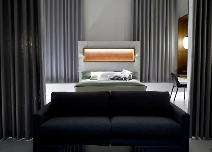 Centre Nautique Hotel Bonifacio (Corsica)